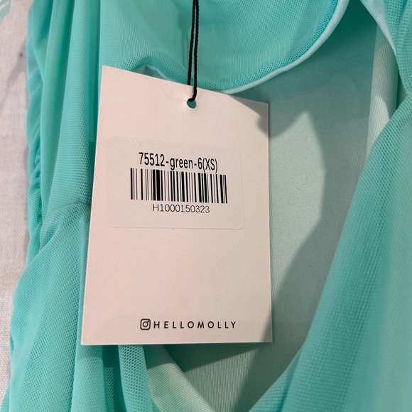 Hello Molly Green Dress - Picture 3 of 3